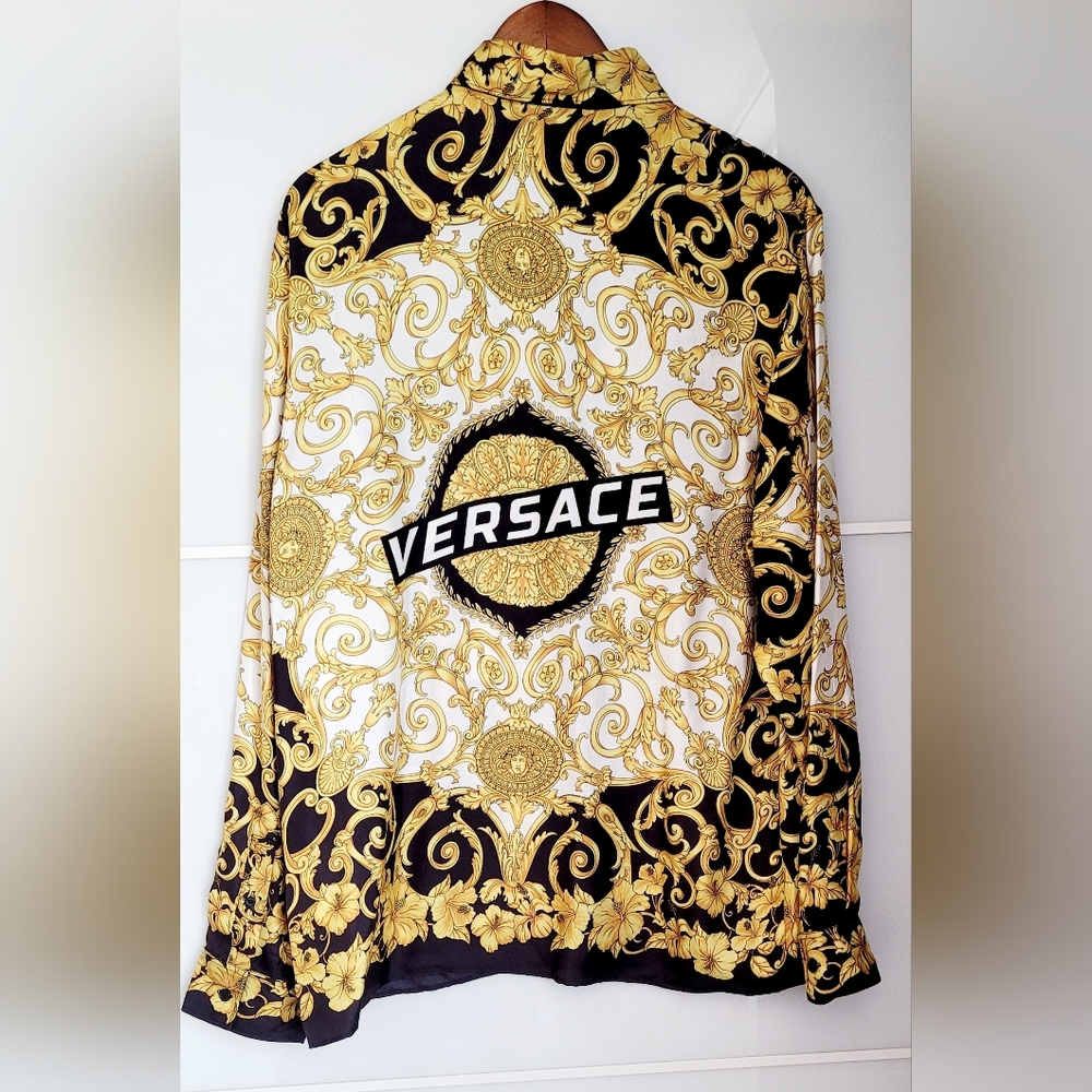 Versace Barocco Silk Shirt - Picture 2 of 16